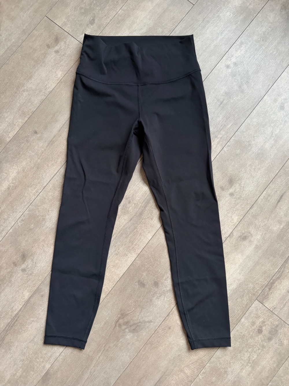 Lululemon align 25’ - brand new size 8